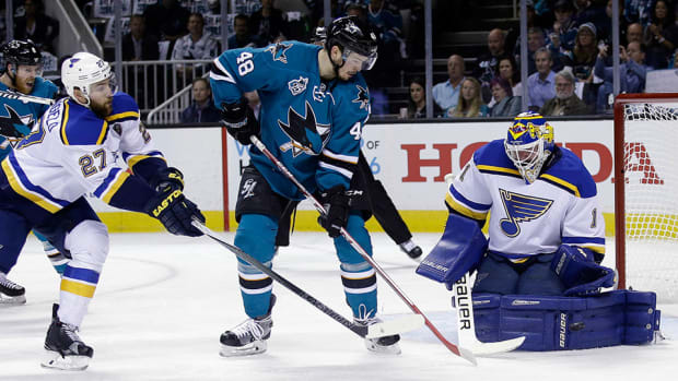 san-jose-sharks-beat-st-louis-blues-game-3-western-conference-finals-hertl-thornton-elliott-960.jpg